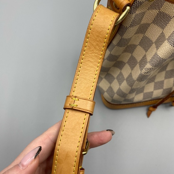🔥AZUR BB🔥Louis Vuitton Azur Noe BB crossbody - Picture 5 of 16